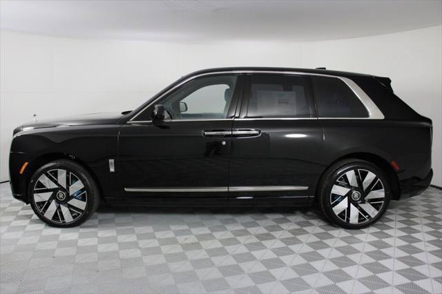 Certified 2026 Rolls-Royce Cullinan w/ Cullinan Package AWD/4WD image 3