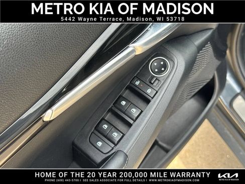 Used 2024 Kia Seltos S AWD/4WD image 12