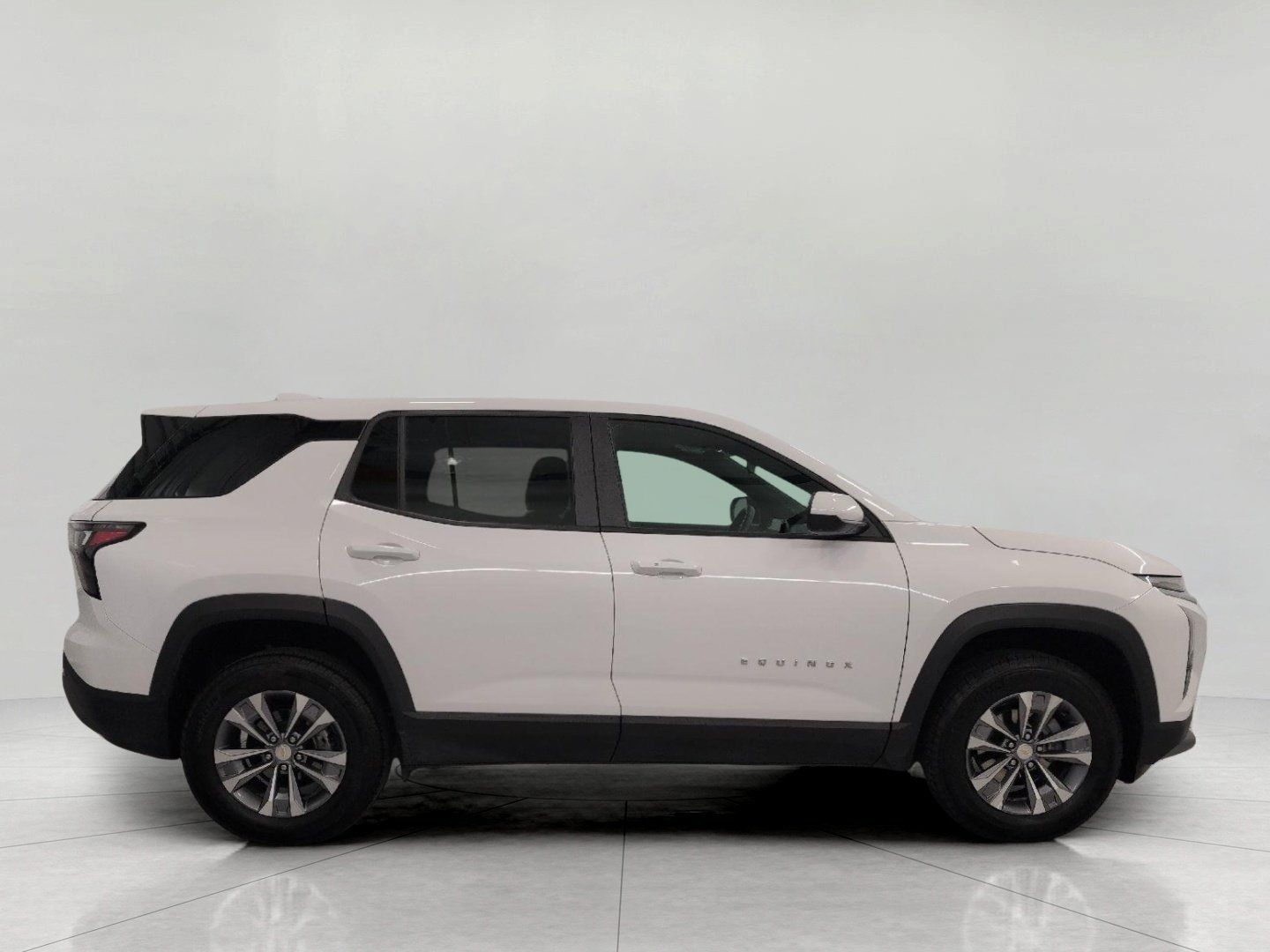 Certified 2026 Chevrolet Equinox LT AWD/4WD image 12