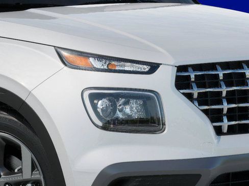 New 2026 Hyundai Venue SEL FWD image 9