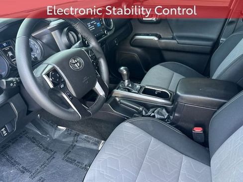 Certified 2023 Toyota Tacoma TRD Off-Road image 14