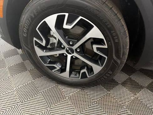 Used 2025 Kia Sportage EX w/ EX Premium Package AWD/4WD image 30