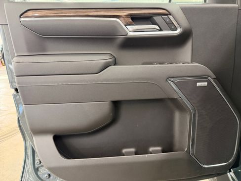 New 2026 Chevrolet Silverado 1500 LT Trail Boss w/ Safety Package image 24