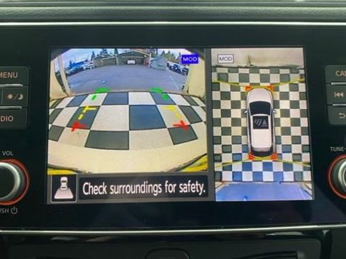 Used 2022 Nissan Leaf SV Plus image 32