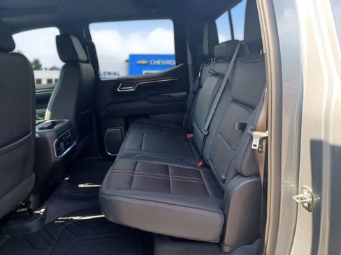 Used 2023 Chevrolet Silverado 1500 High Country w/ High Country Premium Package AWD/4WD image 22