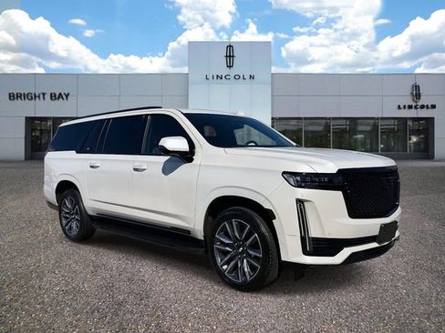 Used 2022 Cadillac Escalade ESV Sport Platinum image 1