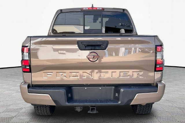 Used 2022 Nissan Frontier PRO-4X w/ Off-Road Protection Package AWD/4WD image 6