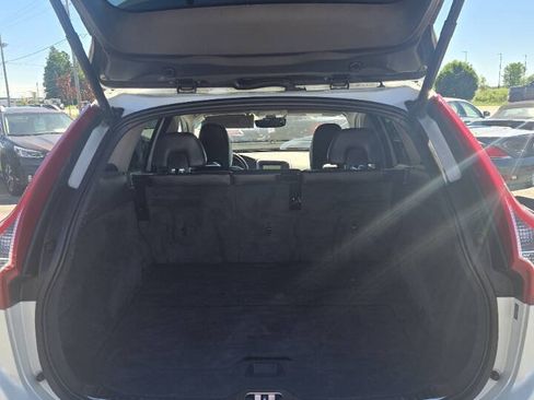 Used 2015 Volvo XC60 T6 w/ Proximity Package AWD/4WD image 14