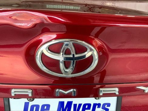 Used 2022 Toyota Camry LE FWD image 31