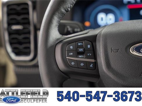 New 2025 Ford Ranger Lariat w/ FX4 Off-Road Package image 30