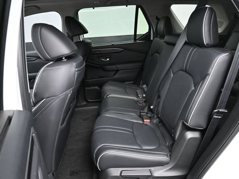 Used 2023 Honda Pilot Elite image 18