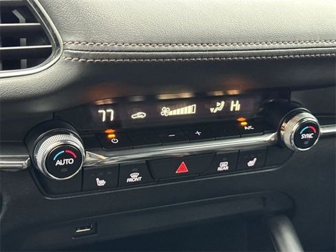 Used 2020 MAZDA MAZDA3 AWD Hatchback w/ Premium Pkg image 20