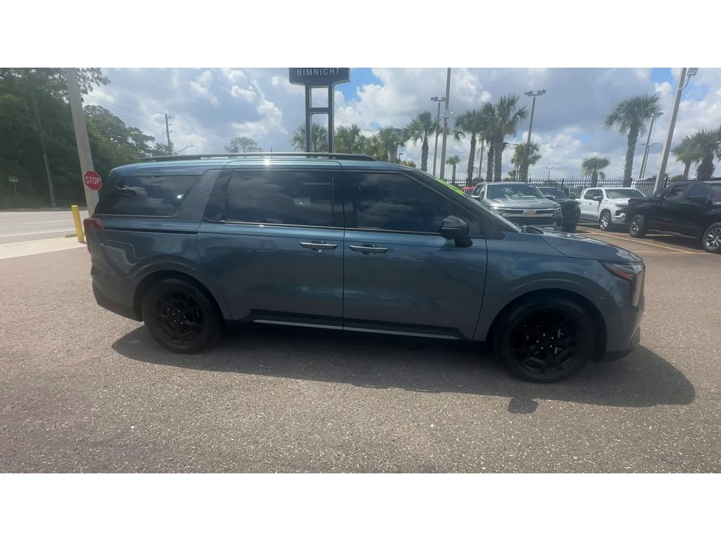Used 2025 Kia Carnival SX Prestige FWD image 9