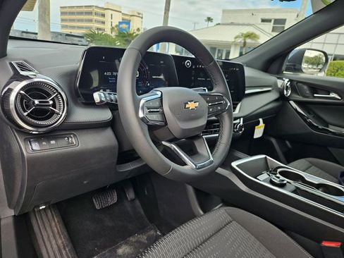 New 2026 Chevrolet Equinox LT w/ Safety and Technology Package FWD image 13