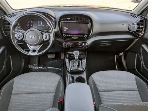 Used 2021 Kia Soul EX image 17