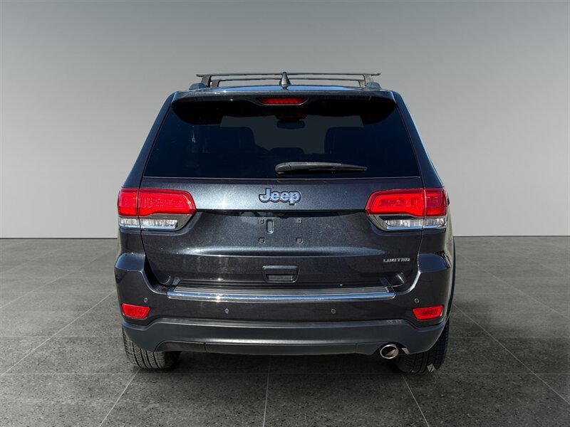 Used 2016 Jeep Grand Cherokee Limited RWD image 5