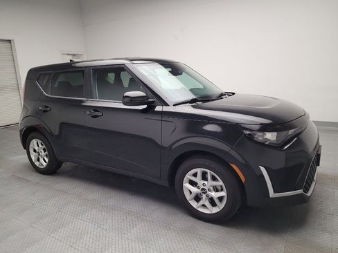 Used 2024 Kia Soul LX w/ Option Group 015 image 11