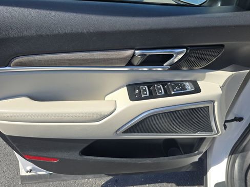 Used 2021 Kia Telluride EX image 23