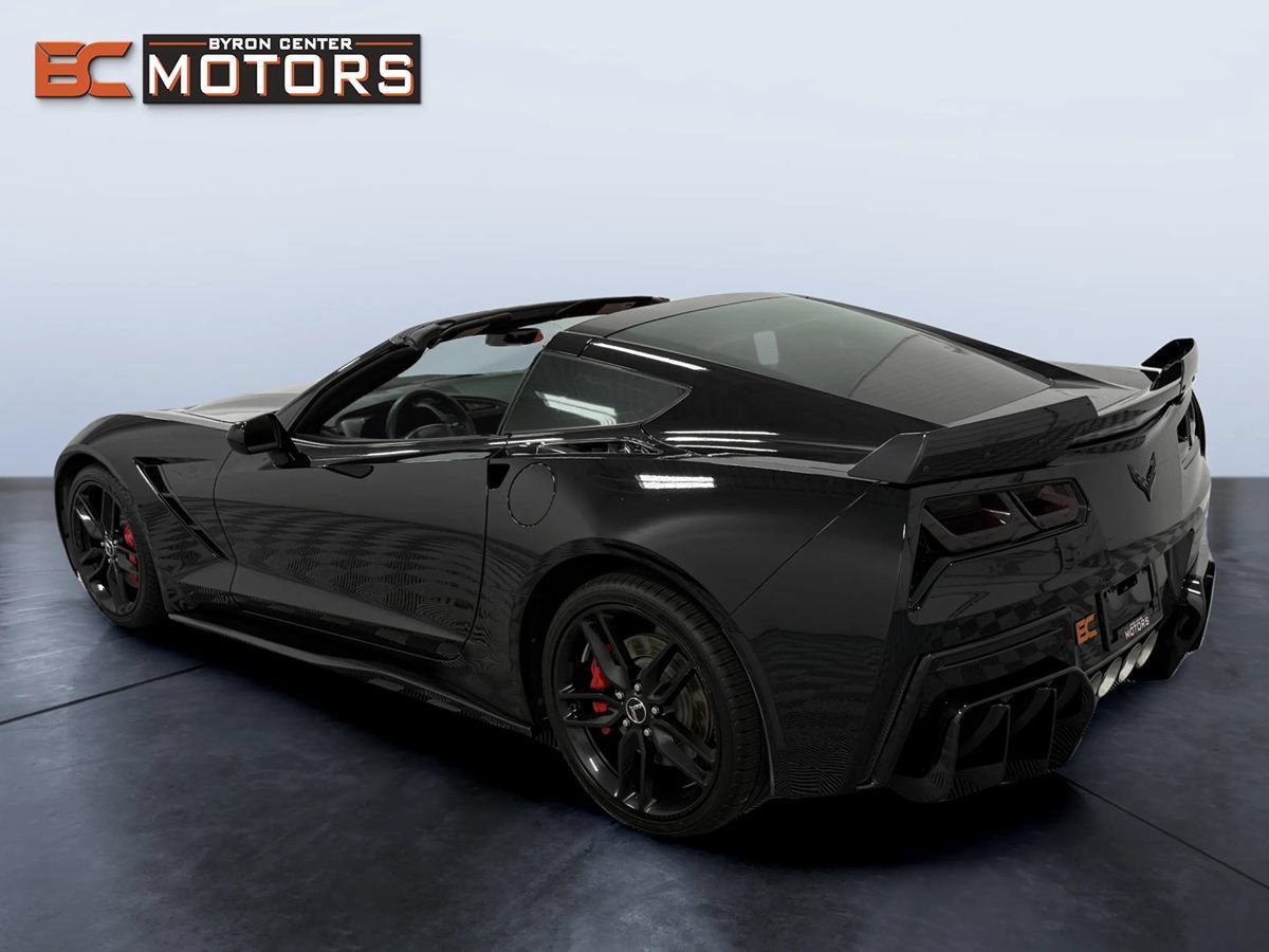 Used 2015 Chevrolet Corvette Stingray Coupe w/ 2LT Preferred Equipment Group RWD image 5