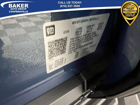 New 2025 Chevrolet Suburban Premier image 36