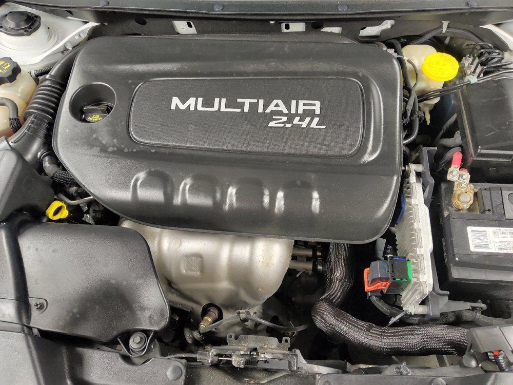 Used 2014 Jeep Cherokee Sport w/ Trailer Tow Group FWD image 30