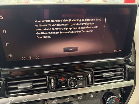 New 2026 Nissan Pathfinder SL image 15