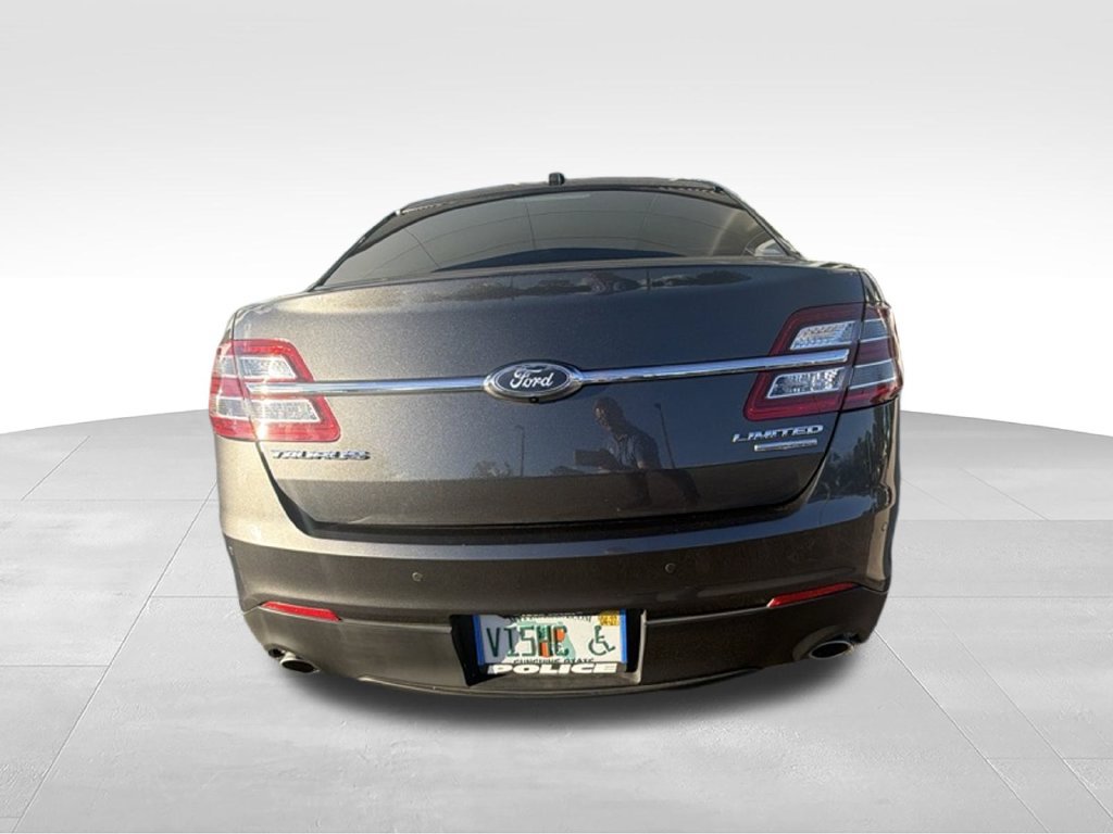 Used 2017 Ford Taurus Limited FWD image 6