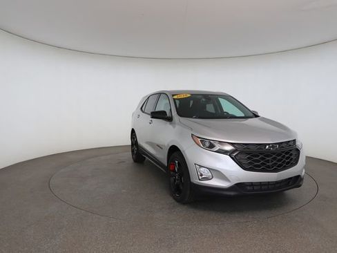 Used 2020 Chevrolet Equinox LT image 28