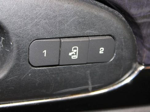 Used 2017 Buick Enclave Premium w/ Experience Buick Package image 36