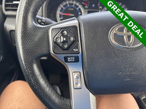 Used 2016 Toyota 4Runner SR5 image 22