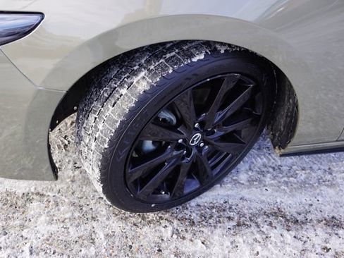 Used 2024 MAZDA MAZDA3 s image 13