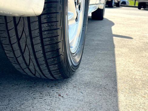 Used 2003 Pontiac Grand Am SE image 13