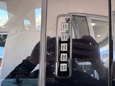 Used 2024 Ford F250 XLT image 26