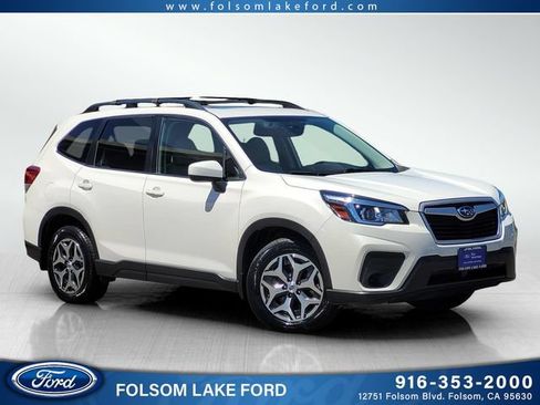 Used 2020 Subaru Forester Premium AWD/4WD image 1
