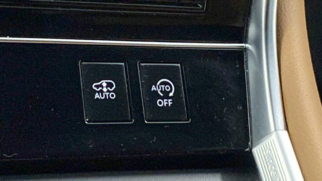 Used 2025 Nissan Armada Platinum Reserve AWD/4WD image 34