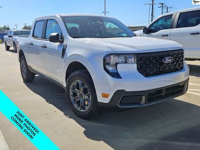 New 2025 Ford Maverick XLT w/ Equipment Group 301A