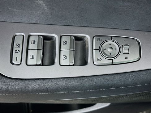 Used 2025 Hyundai Palisade SEL image 15