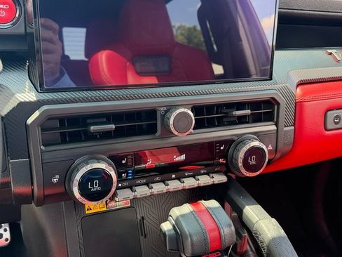 Used 2025 Toyota Tacoma TRD Pro AWD/4WD image 23