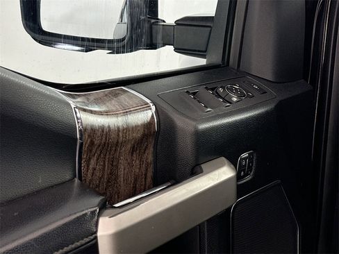 Used 2017 Ford F350 Lariat w/ Lariat Value Package image 17