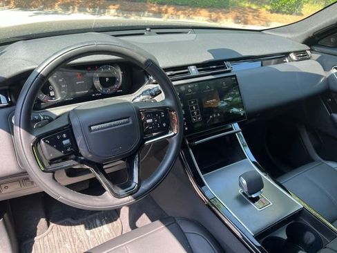 Certified 2026 Land Rover Range Rover Velar S AWD/4WD image 6