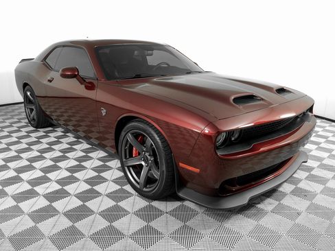 Used 2023 Dodge Challenger SRT Hellcat image 3