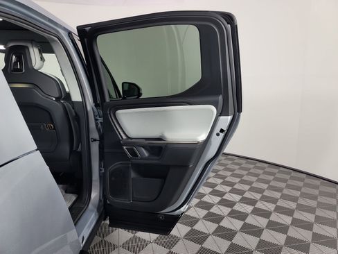 Used 2023 Rivian R1T Adventure AWD/4WD image 19