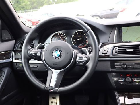 Used 2014 BMW 550i xDrive Sedan AWD/4WD image 14