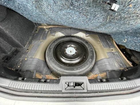 Used 2012 Ford Fusion SEL image 26