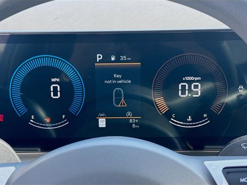 New 2026 Hyundai Tucson SEL image 9