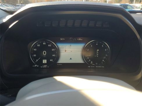 Used 2017 Volvo XC90 T5 Momentum w/ Vision Package image 19