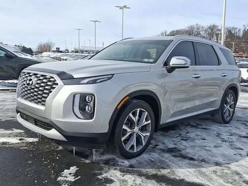Used 2022 Hyundai Palisade SEL w/ Convenience Package AWD/4WD image 3