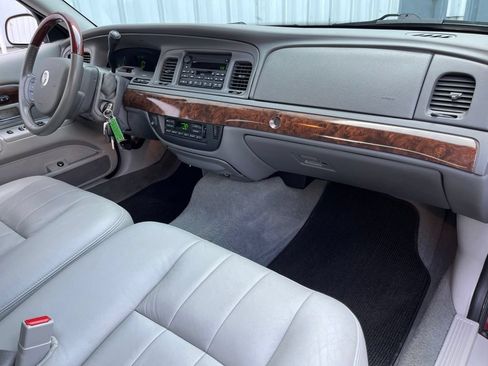Used 2005 Mercury Grand Marquis LS RWD image 46