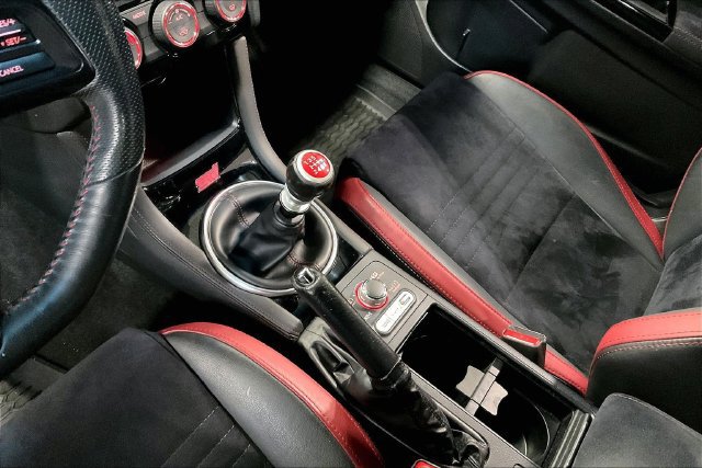 Used 2020 Subaru WRX STI AWD/4WD image 17