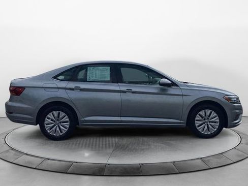 Used 2019 Volkswagen Jetta S w/ Driver Assistance Package image 6
